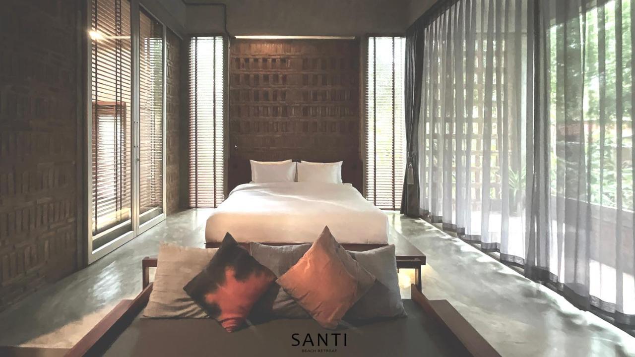 Santi Beach Retreat Chumphon Exterior foto