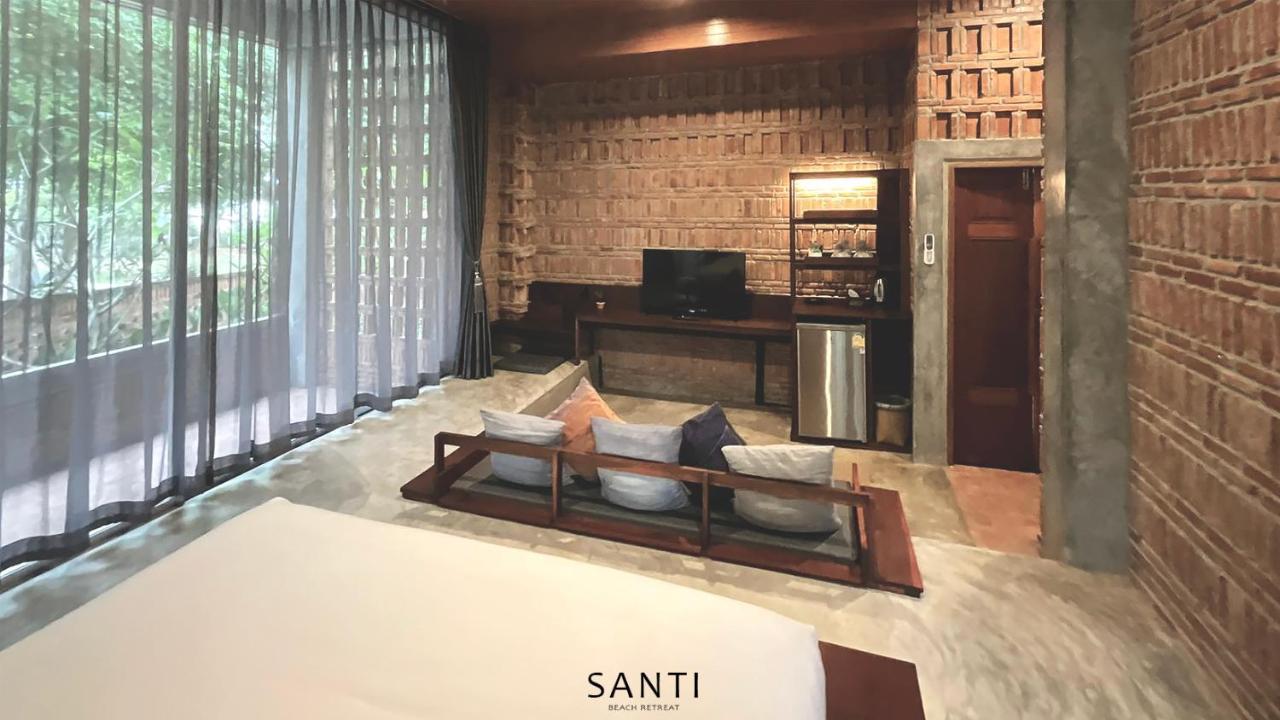Santi Beach Retreat Chumphon Exterior foto