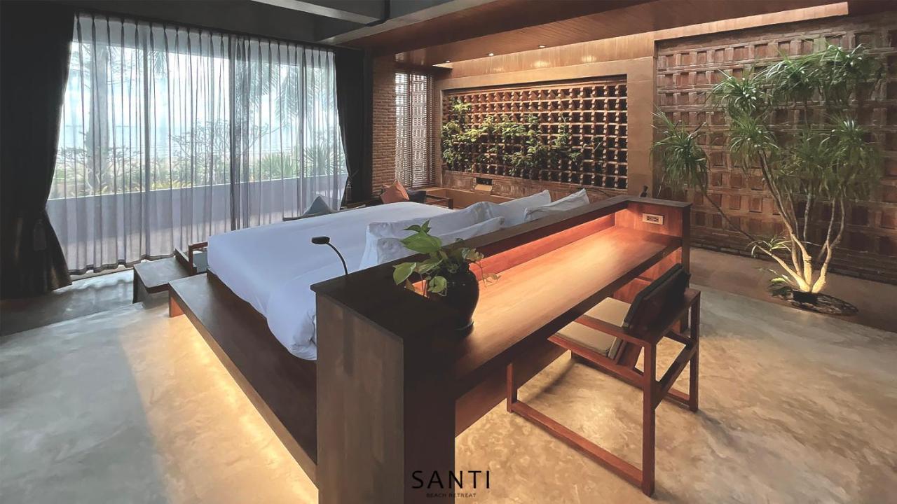 Santi Beach Retreat Chumphon Exterior foto